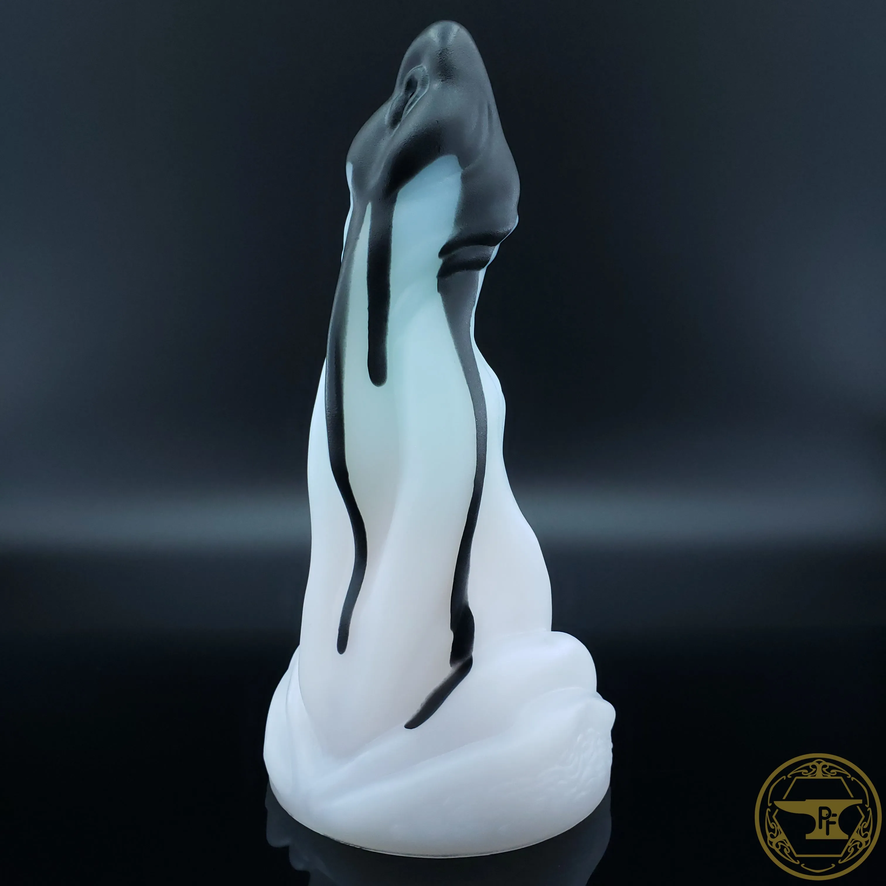 *|5/15|* Large Halichoer. Medium 00-50 Firmness. Translucent Goth Drips. 6201