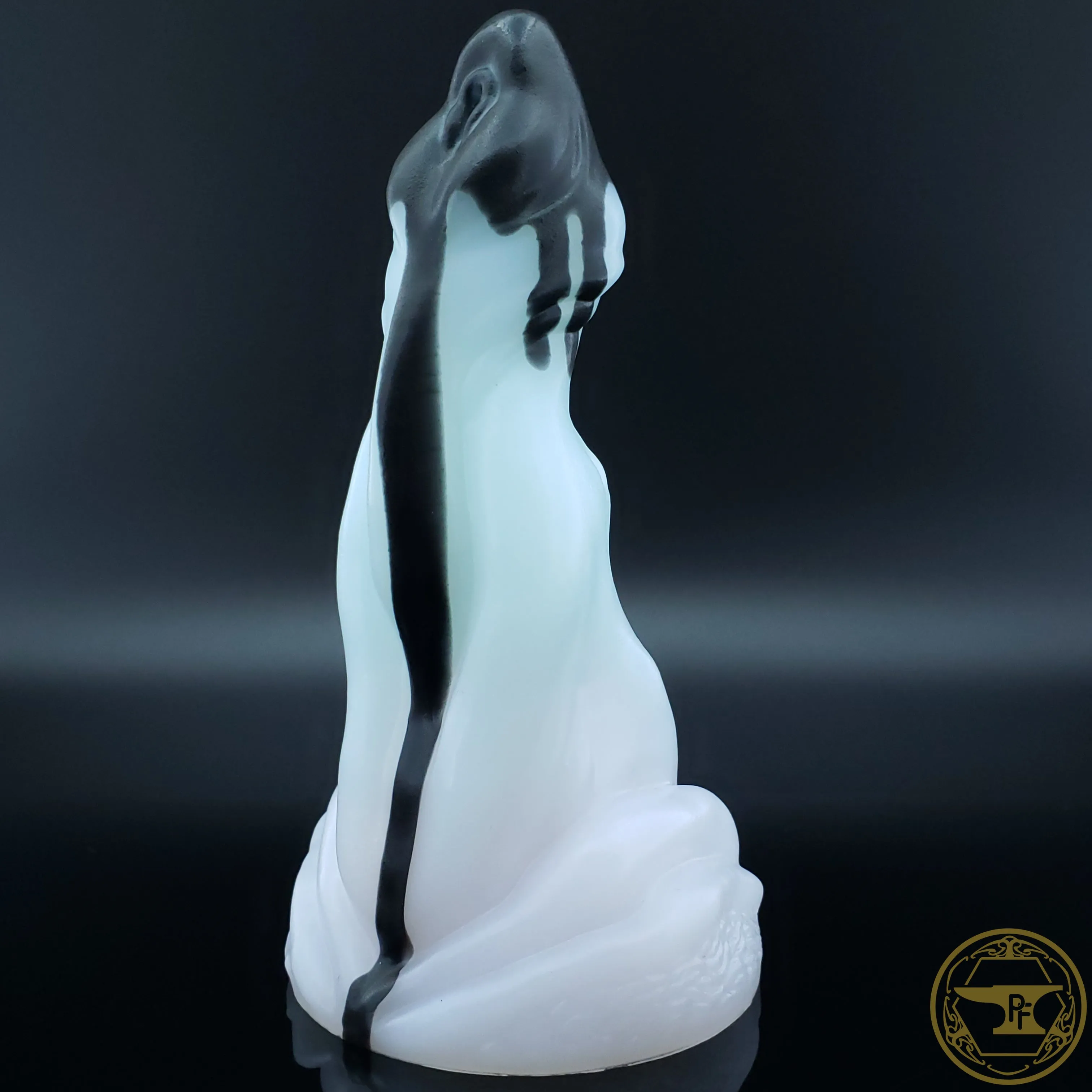 *|5/15|* Medium Halichoer. Medium 00-50 Firmness. Translucent Goth Drips. 6202
